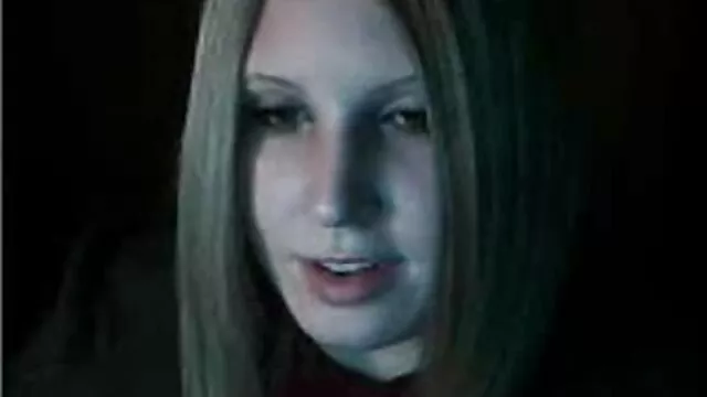 Csizmás szex videók ingyen tini ribanc copfos Amy Valor kemény szólót ad elő