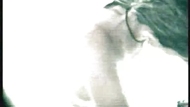 Kibaszott szőke kurva erőszakos szex videók Logannel