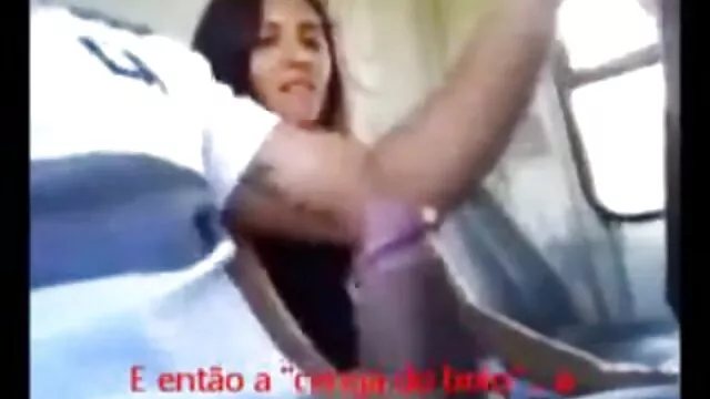 Szexi lábú, hálós szőke Viktória fehér hamisított, nagy farkassal megragadja xxx pornó videók