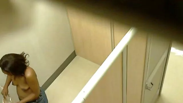 Buja mulatt szuka durván kalapálja a csisztu szex video cicáját