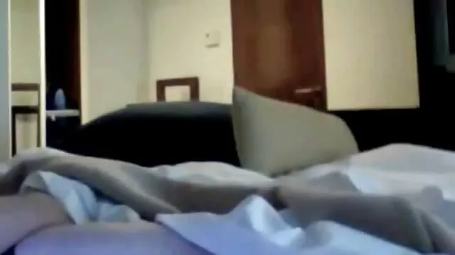 Forró, szexfilnek mint a szőke mocsok, hanyag BJ-t ad elő a függőágyban ülő férfijának