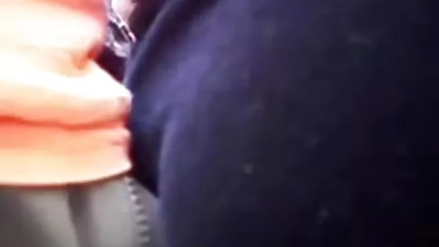 Busty képzett anya fia sex filmek menyecske mohón lovagol egy kemény, nagy nyalókát