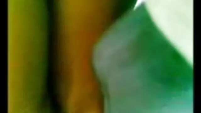Kinky fickó kutyus orális szexfilmek baszik lábú, szőke menyecske Darryl Hanah keményen