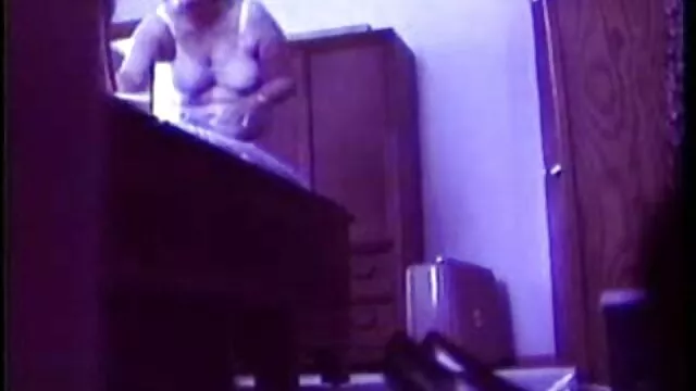 Bájos, hosszú lábú és mellkas Staci Carr punci xeszfilm a penthouse-ban