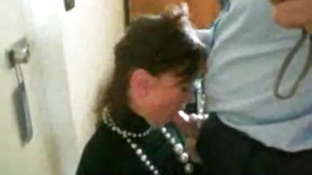 A vad mélytorkúak, Lia Lor anya fia szex video és Anatasia Morna három kemény farkat szívnak