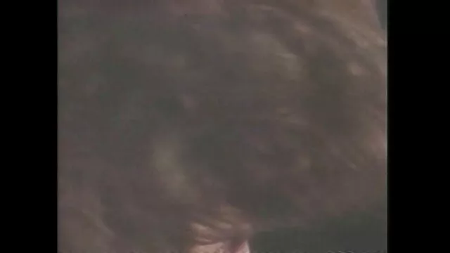 Busty barna mocsok szexi neccben megmutatja kibaszott lyukakat testvér szex videók a kamerán
