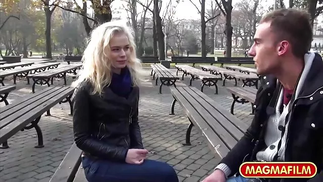 Beképzelt fekete wanker anális baszik slampos elegáns fordított szex pornó videó cowgirl stílusban