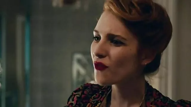 Kanyargós vörös hajú ördög, Kirsten erőszakos szex videók Price megbassza a kanos ménesét
