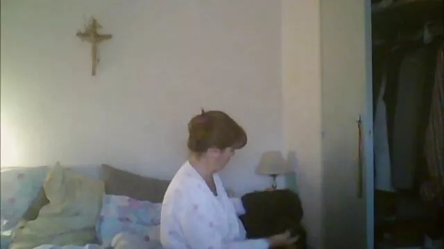 A szőke leszbosex pot gőzösen szecfilm szexel buja barátjával 69 pozícióban