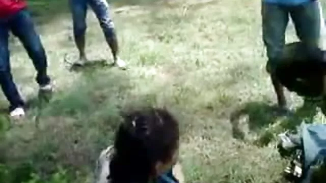 A mocskos lelkű copfos barna GF esélyt nyer az ököl szex videók anális szúrásra